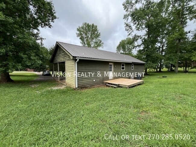 Building Photo - 106 Barton Ln