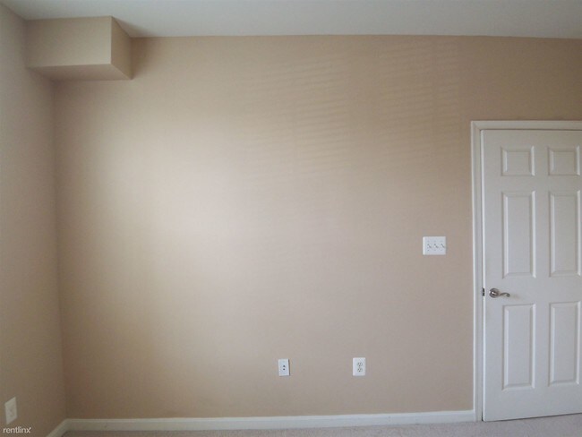 Building Photo - 21222 McFadden Sq