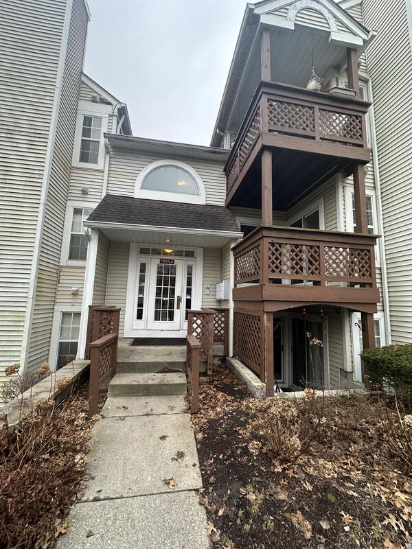 1304 Cedarwood Dr, Westlake, OH 44145 Condo for Rent in Westlake, OH