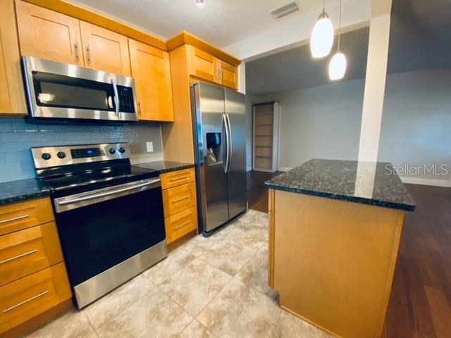Foto del edificio - 5801 DARTMOUTH Ave N