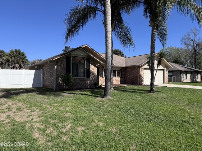 Building Photo - 23 Aston Cir