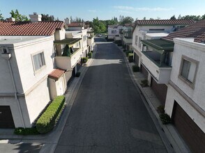 Building Photo - 8367 Sunset Trail Pl