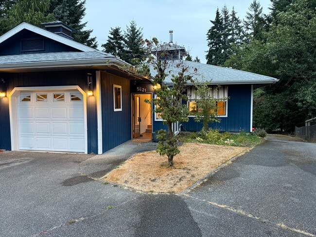 Building Photo - 5621 126th St SE