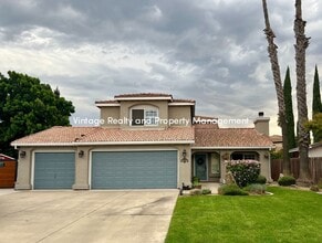 Building Photo - 387 Teresa Pl