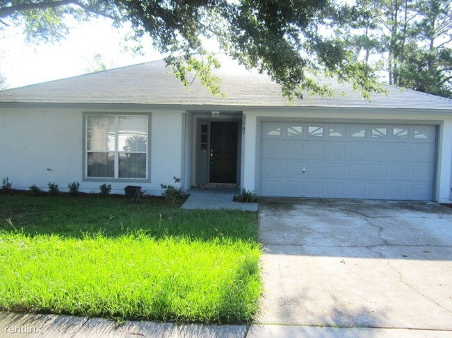 Building Photo - 7787 Pikes Peak Dr