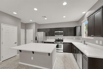 Building Photo - 3626 Via Messina