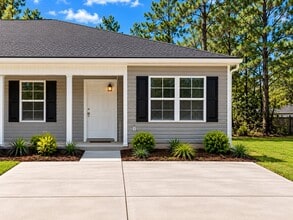Building Photo - 120 Northlake Dr