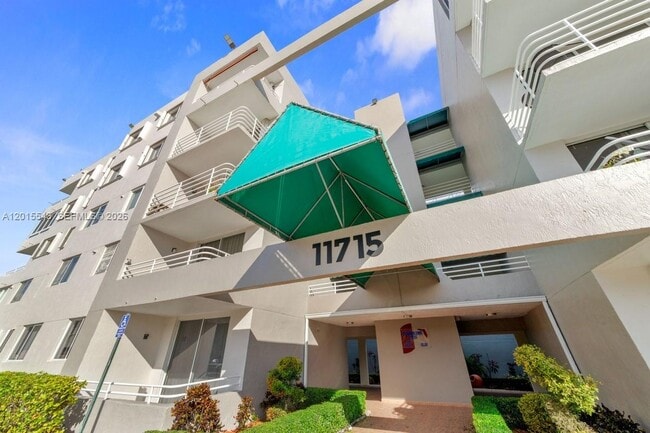 Foto del edificio - 11715 SW 18th St