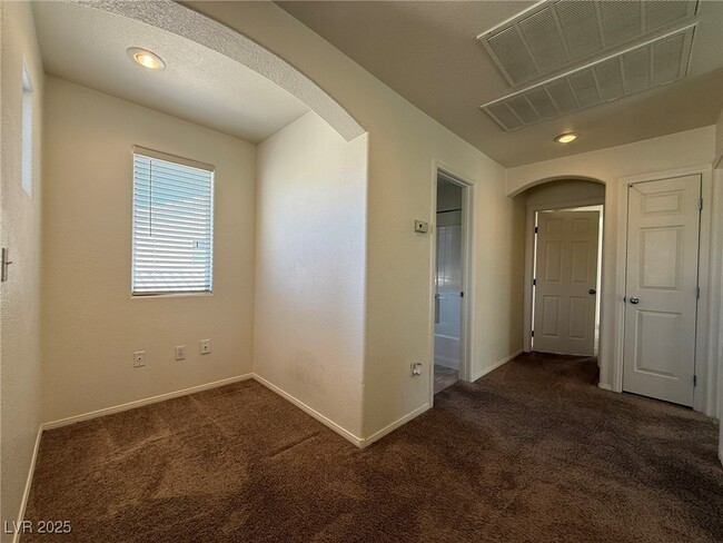Building Photo - 7776 Littondale St