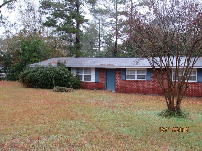 Foto del edificio - 3 bedrooms - West Augusta Rental – (30909)...
