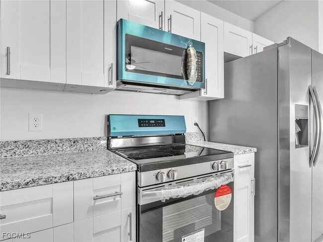 Foto del edificio - 4622 SW 8th Ct