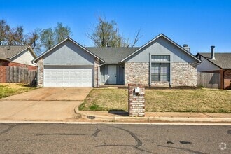 Building Photo - 2700 Clover Glen Dr