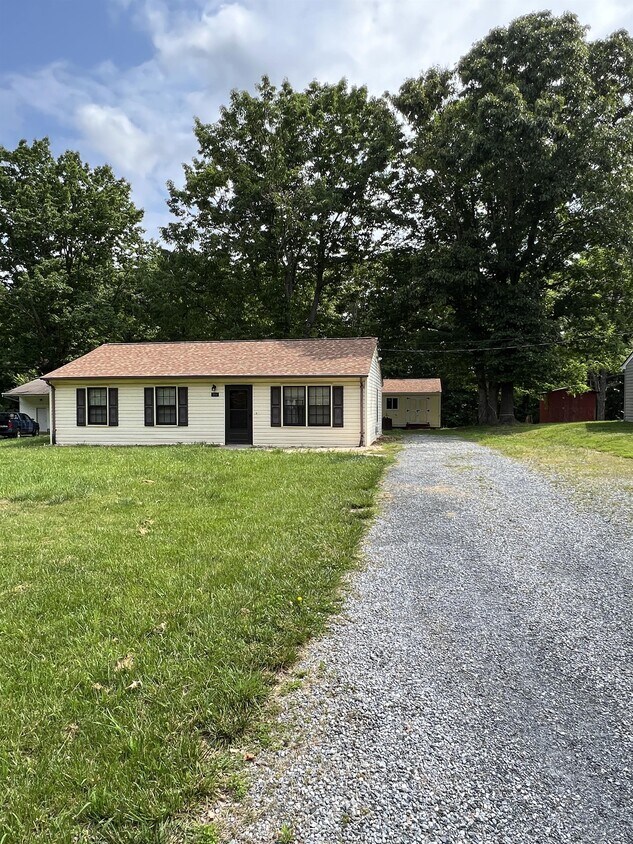 263 Rockwell Rd, Lynchburg, VA 24504 House Rental in Lynchburg, VA