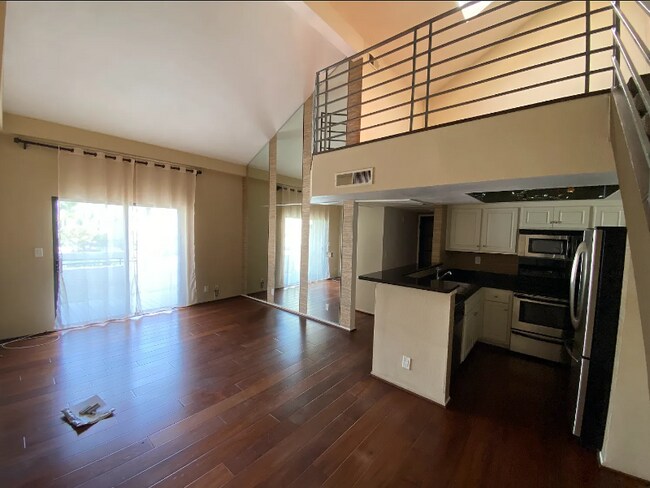 Foto del edificio - 64 Mar Vista Ave