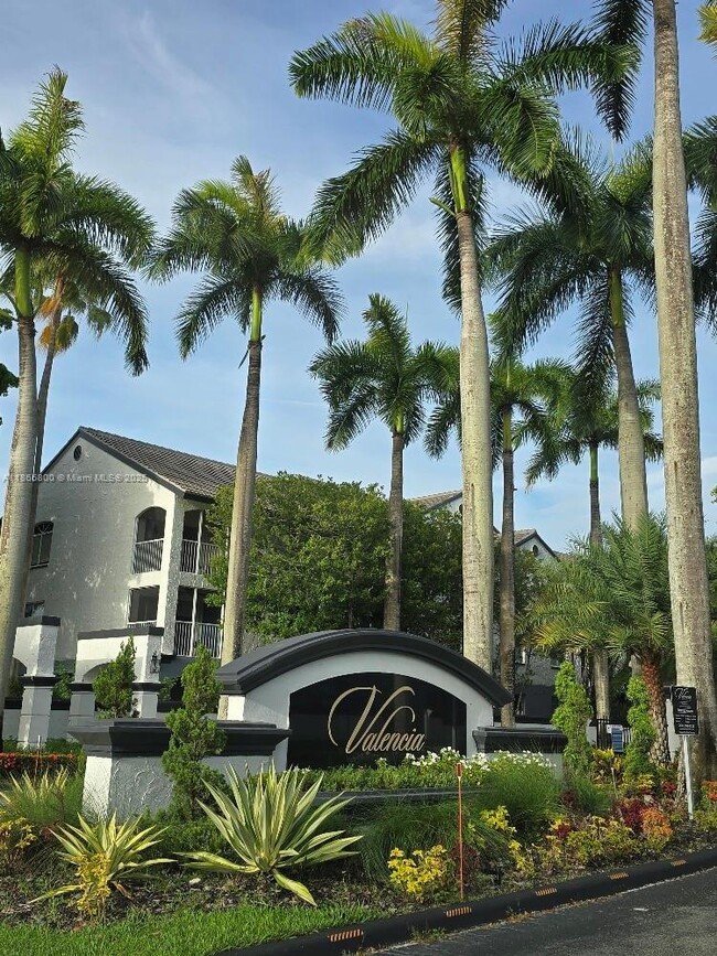 Building Photo - 4555 NW 99th Ave