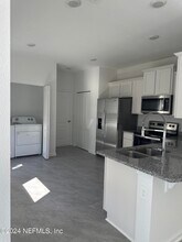 Building Photo - 59 Sunnyvale St