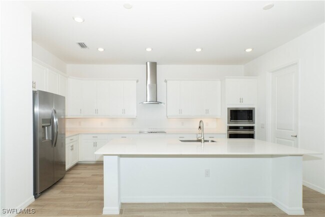 Building Photo - 5947 Sunningdale St