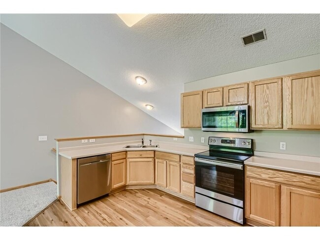 Building Photo - 7571 Derby Ln