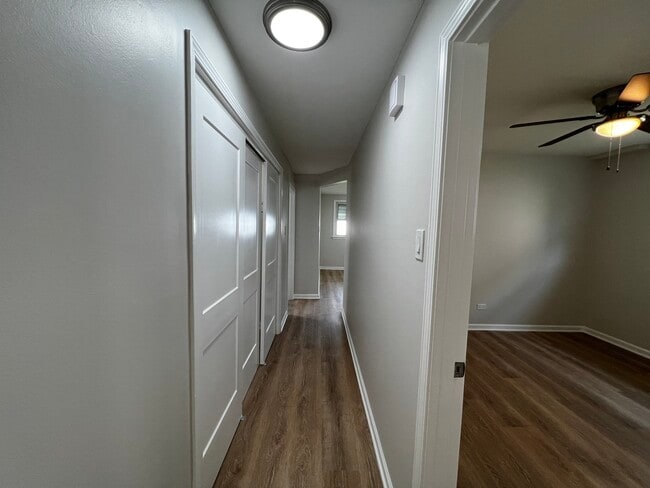 HALLWAY - 5432 S Long Ave
