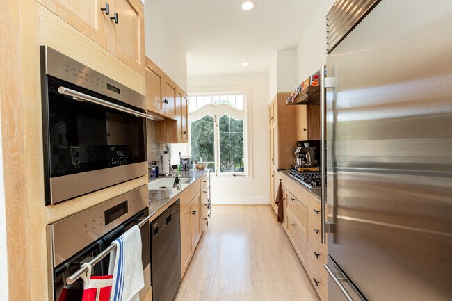 Foto del edificio - 95 26th Ave