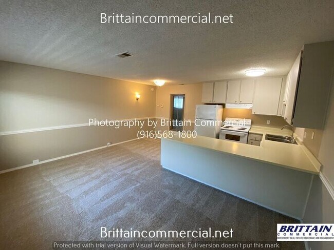 Building Photo - 1616 Q St