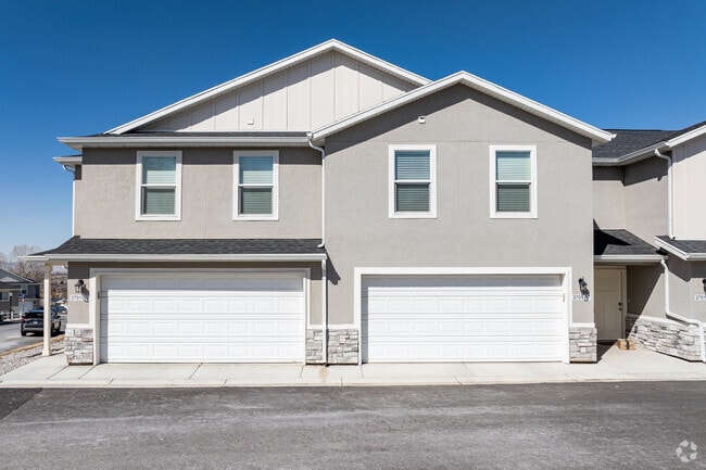 Garage - Abington Heights Townhomes