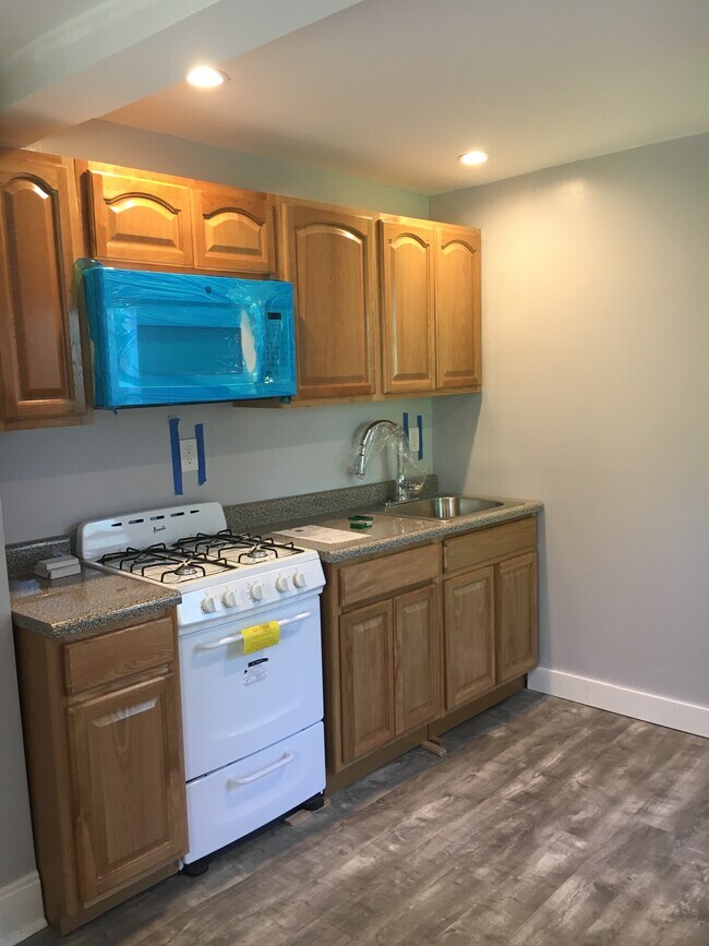 Kitchen - 44 State St