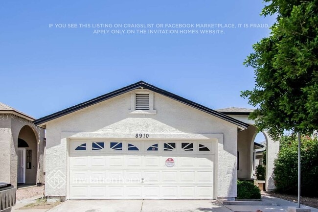 Building Photo - 8910 W Vale Dr