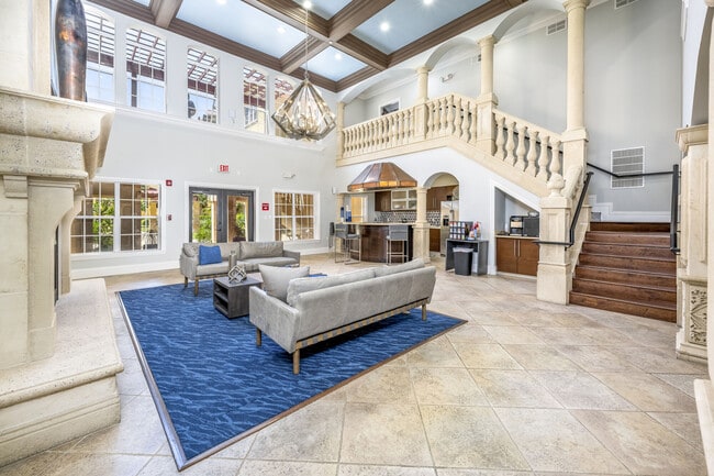 Building Photo - Casa Bella on Westshore