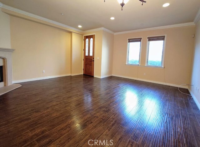 Foto del edificio - 88 N Roosevelt Ave