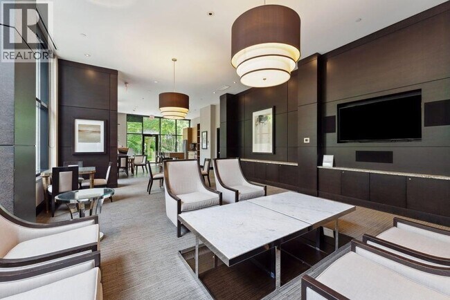 Photo du bâtiment - 6188 Wilson Ave