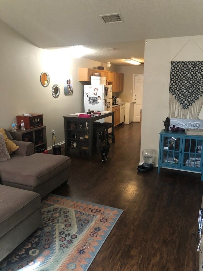 Foto del edificio - 3507 Ironton Ave