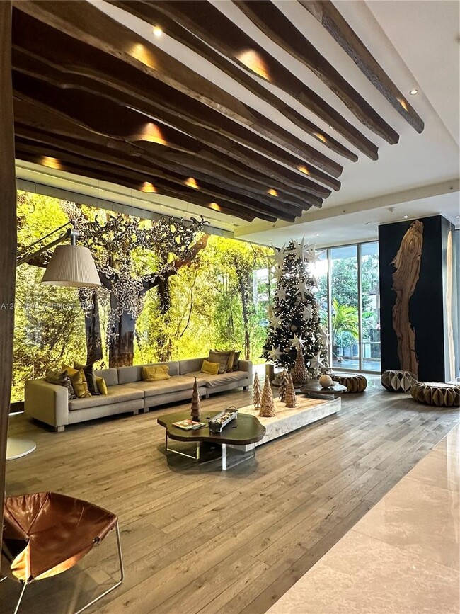 Foto del edificio - 1010 Brickell Ave