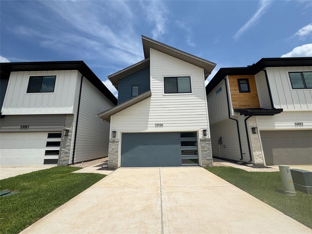 Foto principal - 33126 Oak Hts Pl