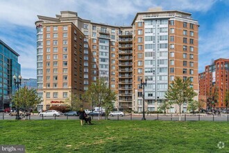 Building Photo - 555 Massachusetts Ave NW