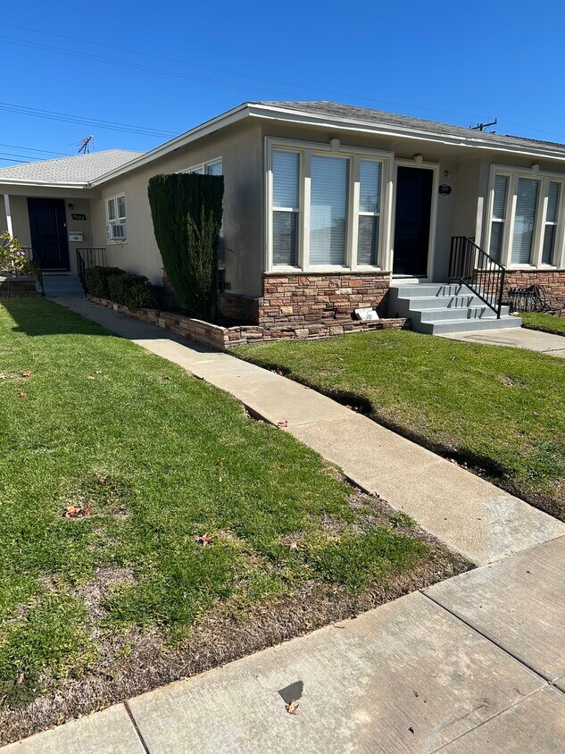 Foto principal - 3520 W Via Corona