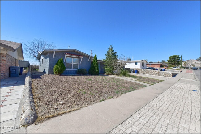 Building Photo - 6209 Heath Way