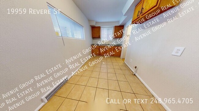 Building Photo - 19959 Revere-lovely single-family bungalow...