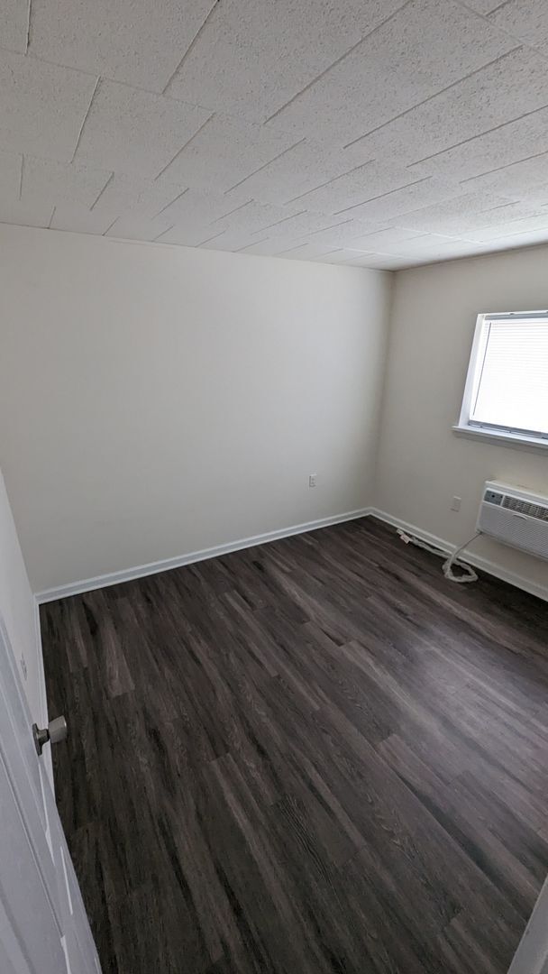 Photo - Bright and clean 1 Bedroom Apartment