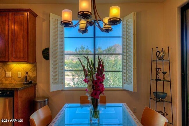 Foto del edificio - 18650 E Thompson Peak Pkwy