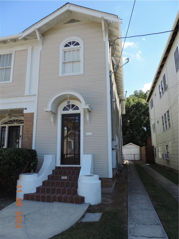 Building Photo - 1823 Pine St