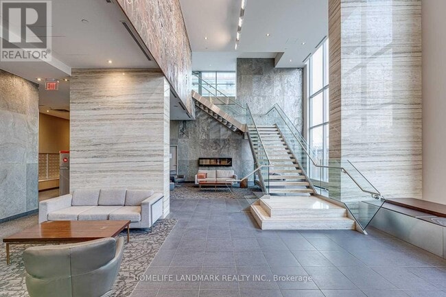 Photo du bâtiment - 15 Iceboat Terr