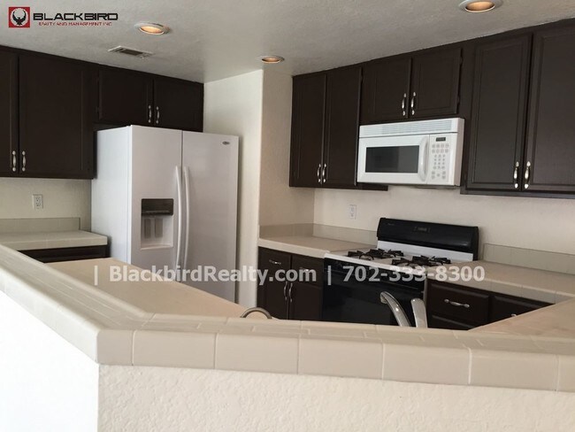 Building Photo - 1512 Ironbark Dr
