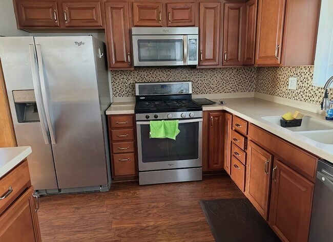 Foto del edificio - 8707 Crawford Ave