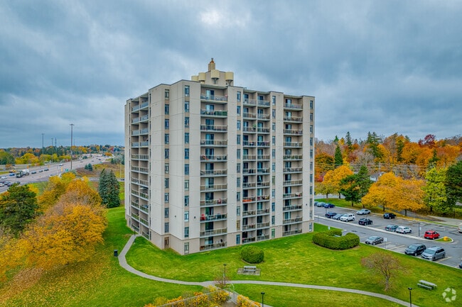 Building Photo - Bryden Apartments