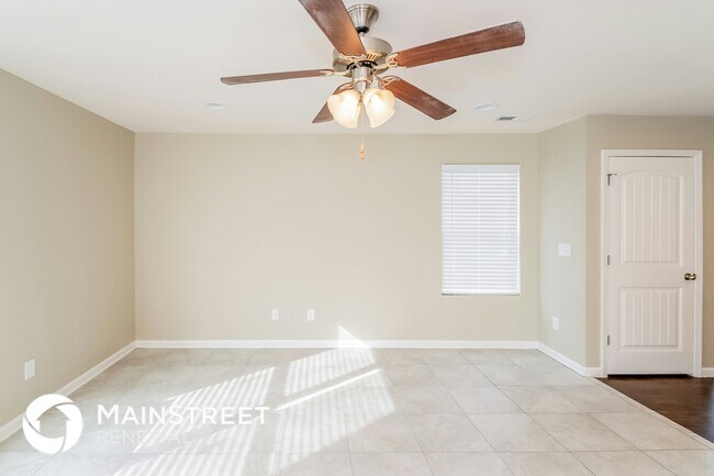 Building Photo - 9350 Hoffman Pl