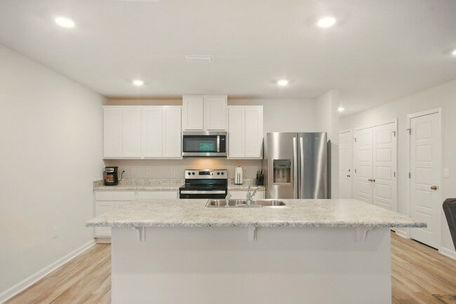 Building Photo - Beautiful, Functional, and Full of Charm!