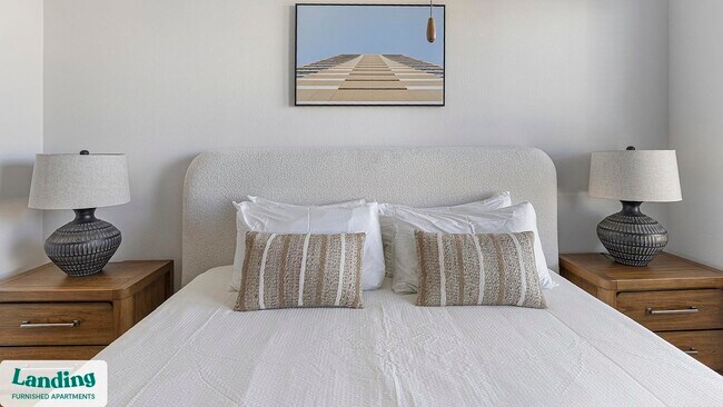 Foto del edificio - 5005 Galleria Dr