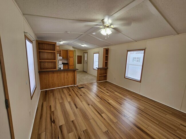 Foto del edificio - 47 Noble Ln