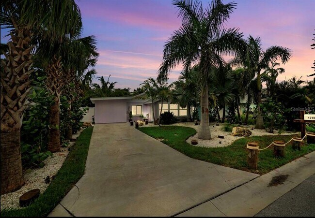 Foto del edificio - 1210 Bay Palm Blvd